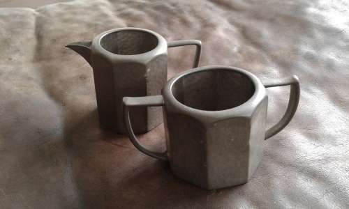 Antique Argent Pewter Hammered Milk Jug And Sugar Bowl  735 Made In England