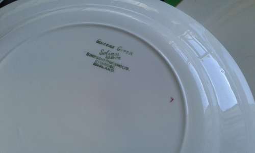 Queens Green Solianware Simpson`s Potteries Green Gold Rimmed Art Deco Dinner Set 13 Pieces