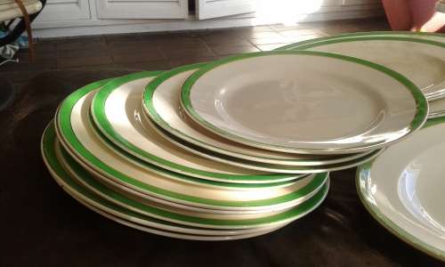 Queens Green Solianware Simpson`s Potteries Green Gold Rimmed Art Deco Dinner Set 13 Pieces