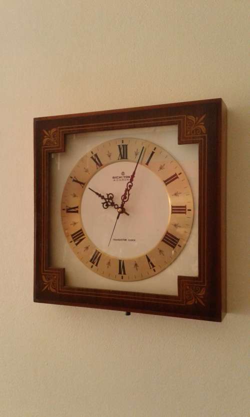 Rare Mid Century Vintage Aichi Tokei Aichron S Wooden Transistor Wall Clock Retro Japan