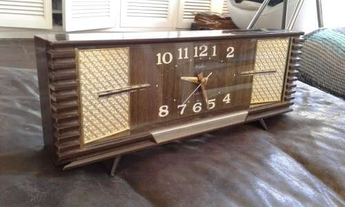 Rare Vintage Bakelite Japan Rhythm Alarm 2 Jewel Music Box Clock No.5119