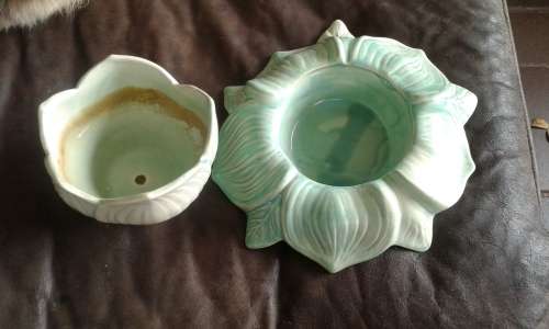 Stunning Vintage Mid Century Two Piece Light Turquoise Holland Mold Flower Frog Vase