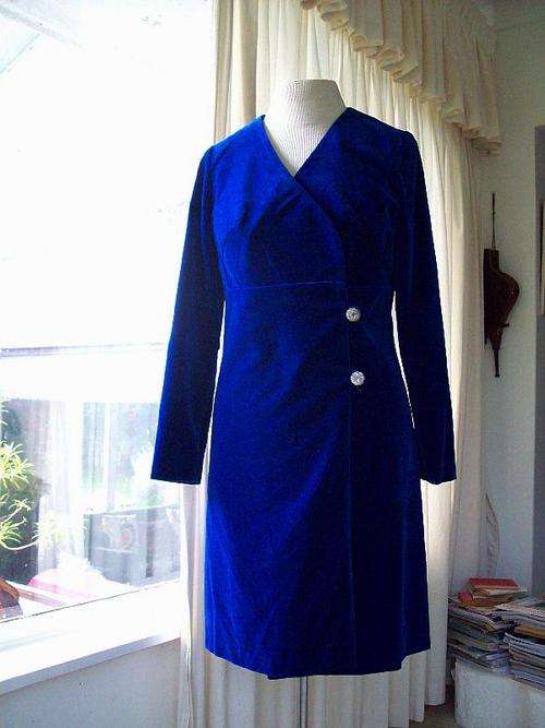 JAQUES PERRI FRENCH DESIGNER WRAP UP COCKTAIL DRESS IN BLUE VELVET