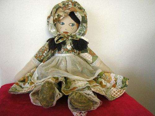 LOVELY HANDMADE BIG VINTAGE RAG DOLL, PATCHWORK AND LACE DRESS