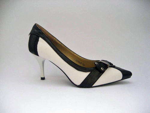 VIVARA Footwear Amanda Heels