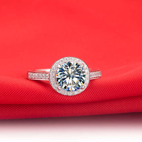 *** EXQUISITE Silver Round CZ Engagement Ring***