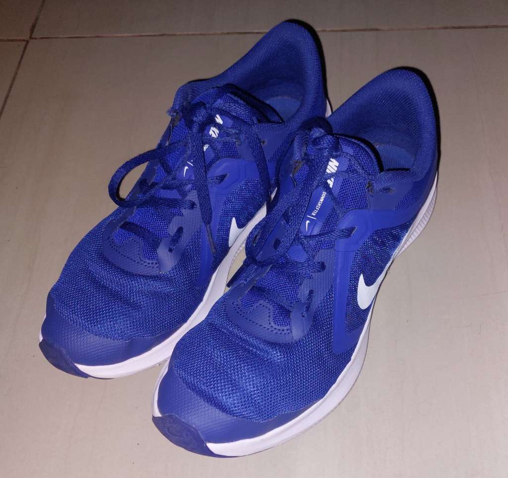 Nike Downshifter 10`s Running Shoes Size 7