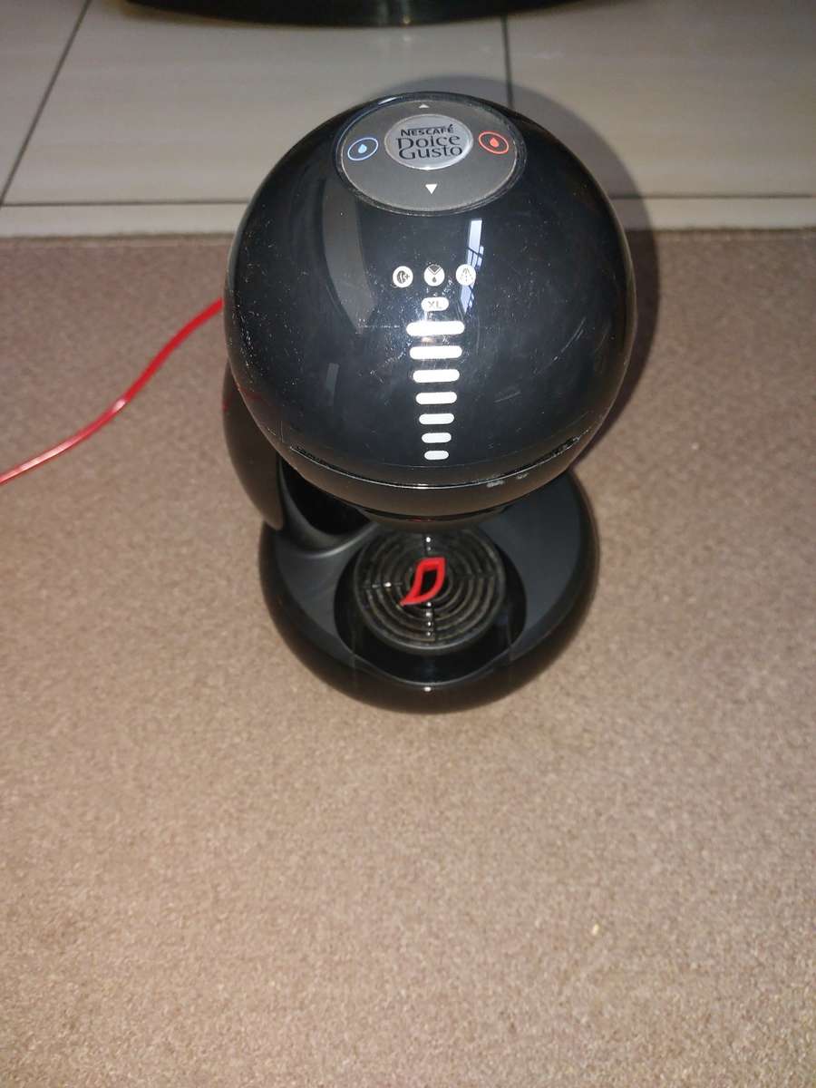 Nescafe Dolce Gusto - Esperta Automatic Coffee Machine