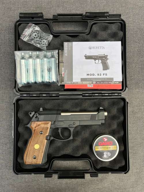 Umarex Beretta M92FS Pellet Gun