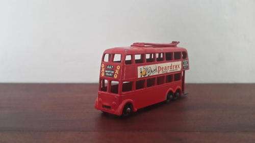Matchbox Lesney London Trolleybus ( Drink Peardrax Sweet Sparkling )