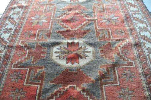 FANTASTIC PERSIAN VINTAGE HANDMADE CARPET