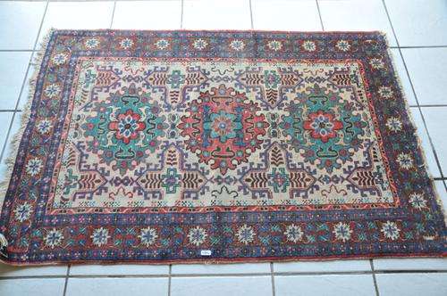 Persian HANDMADE carpet 107 CM X 158 CM