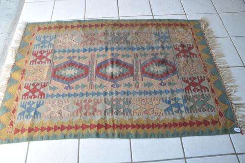 BEAUTIFUL HANDMADE KILIM CARPET VINTAGE 1,14 M X 1.68 M