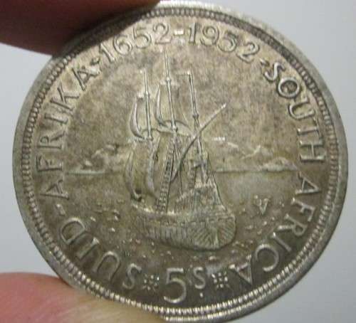 1952 5 Shilling Crazy R1 auction