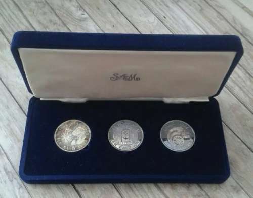 Rare 1988 silver R1 proof set of 3 coins (mintage: 3388)