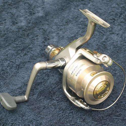 AWESOME DAIWA SWEEPFIRE 4050R Rear Drag Spinning Reel ***BRAND NEW***