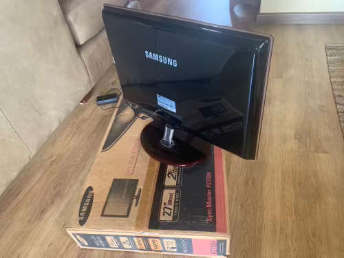 Samsung 27in monitor