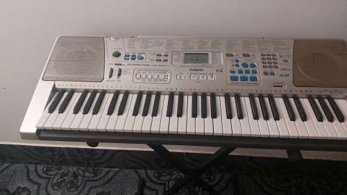 Casio Lighting Keyboard LK-300TV