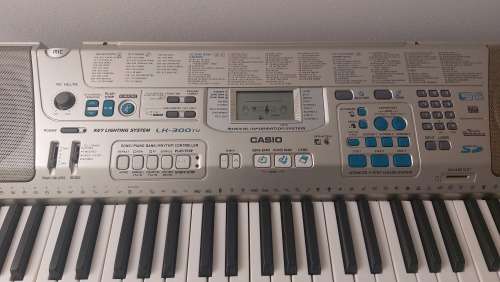 Casio Lighting Keyboard LK-300TV