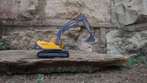 EC210 Volvo Scale Model