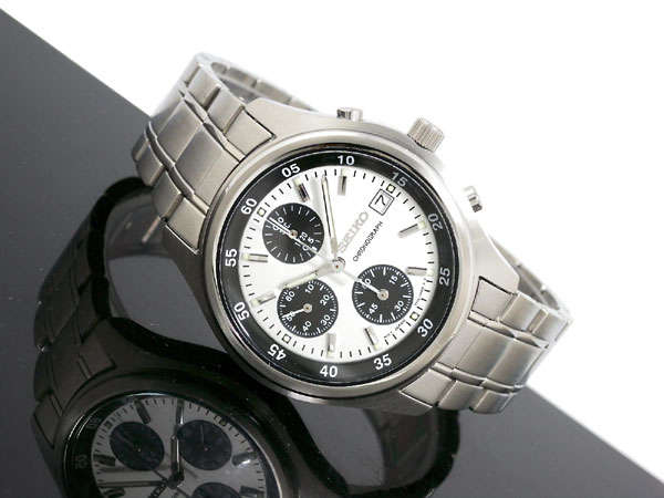 NEW SEIKO(PANDA-Limited Edition)  Gents Chronograph Watch"RARE WHITE/BLACK DIAL"