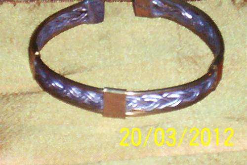 **ETHNIC ARTHRITIS BANGLES**