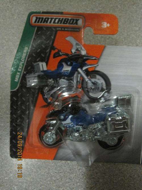 **MATCHBOX**2013**BMW R1200 GS**38/120**