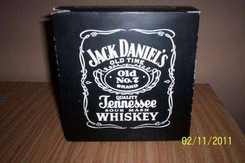 **WOW A SET OF 4 JACK DANIELS TUMBLERS**