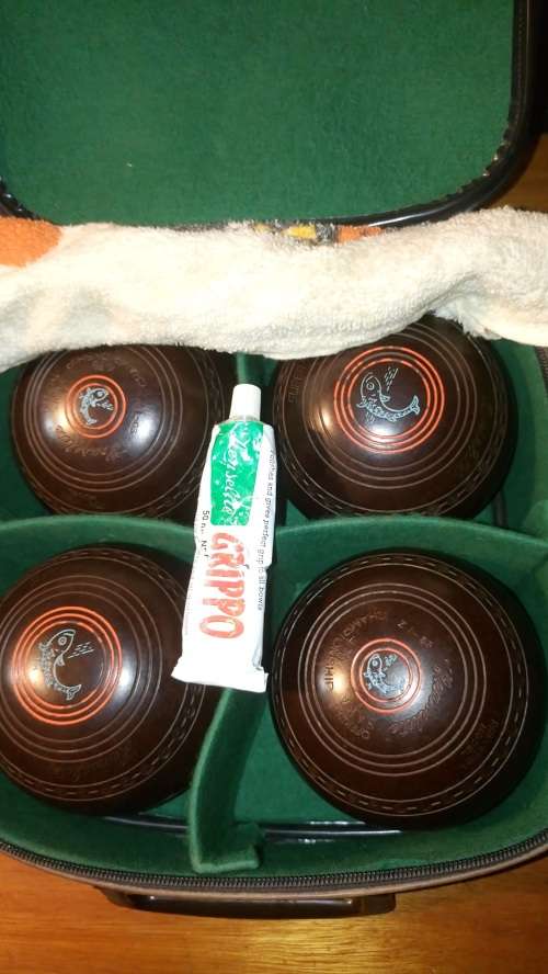 Bowls (Lawn Bowls) balls