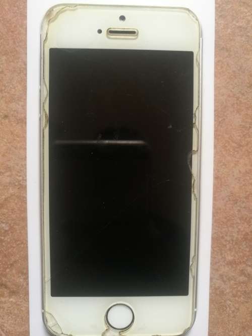 Original iPhone 5s broken - For Parts - R1 Start