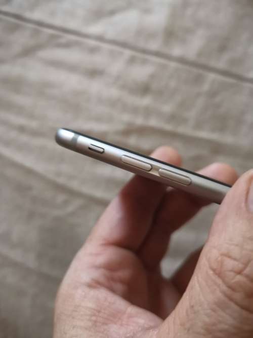 IPhone 6 32Gb Grey - unwanted gift, as new but box opened