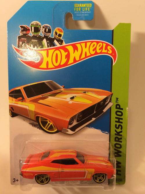 Hot Wheels 73 Ford Falcon XB 2014 Hot Wheels HW Workshop Muscle Mania Mint on Long Card