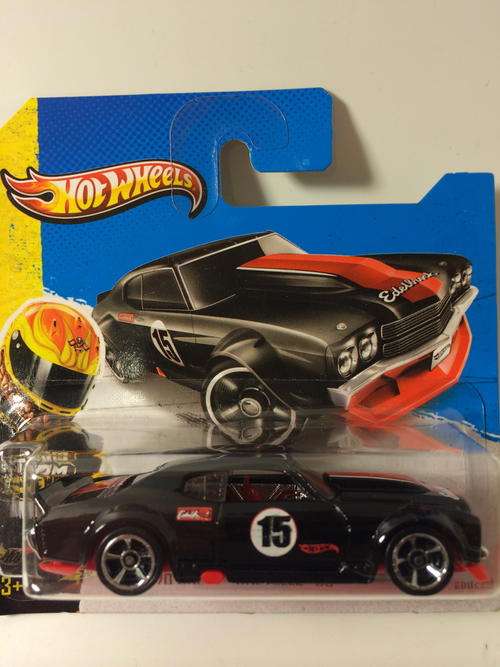 Hot Wheels 70 Chevy Chevelle SS 2013 Hot Wheels HW Showroom Performance New Model