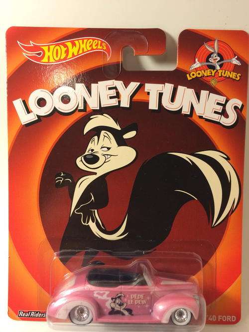 Hot Wheels - 40 Ford - 2014 Hot Wheels Loony Tunes Pepe Le Pew