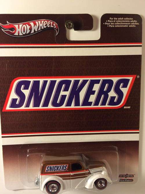 Hot Wheels - Anglia Panel Truck - 2013 Pop Culture Mars Snickers