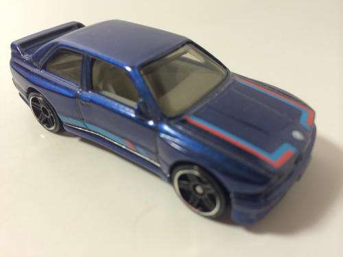 Hot Wheels  92 BMW M3 2013 Hot Wheels HW Showroom All Stars  - Loose