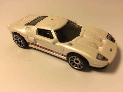 Matchbox - 2005 Ford GT - White - Loose