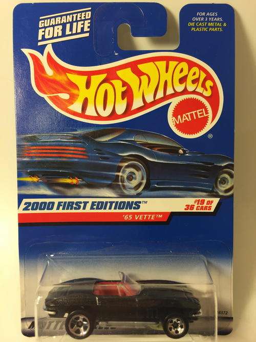 Hot Wheels - 65 Vette - 2000 First Editions #19 - Black - Long Card