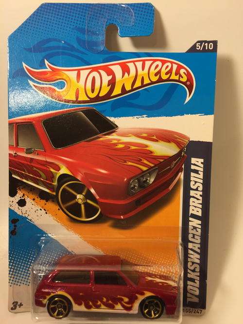 Hot Wheels - Volkswagen Brasilia - 2012 Heat Fleet - Red - Long Card