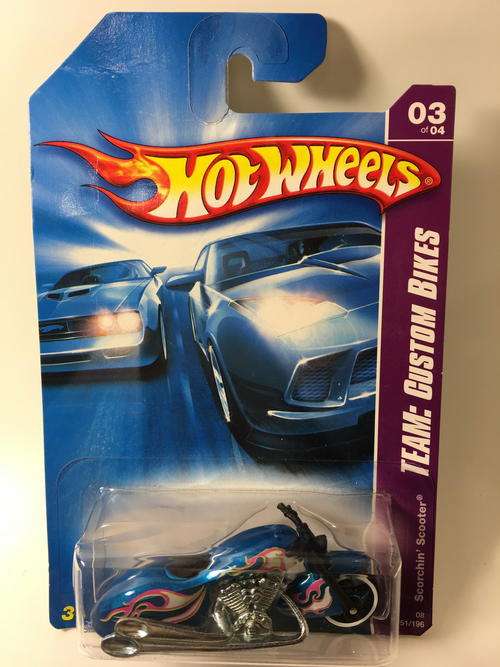 Hot Wheels - Scorchin' Scooter - 2008 Team: Custom Bikes #03 - Blue - Long Card