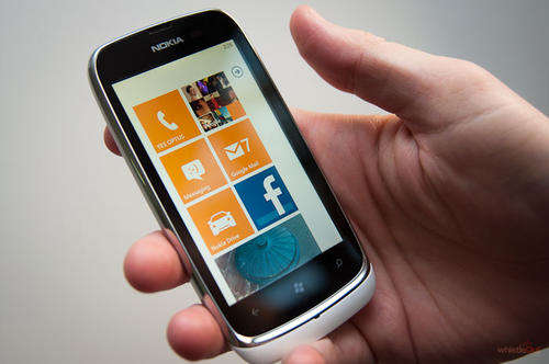Nokia Lumia 610 - New