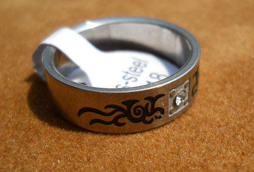 TRIBAL STAINLESS STEEL RING 18mm