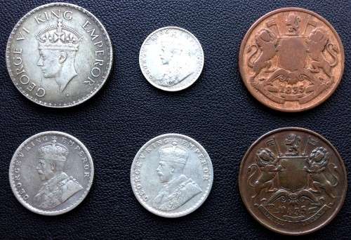 Rupee / Anna Coin Lot one bit takes the Lot, read description