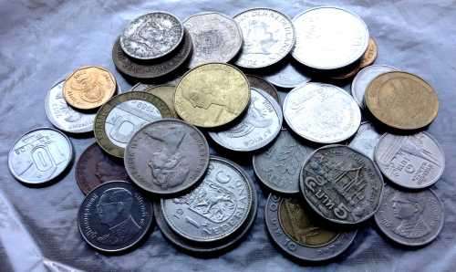 Selection of world coins from different countries 31 coins available