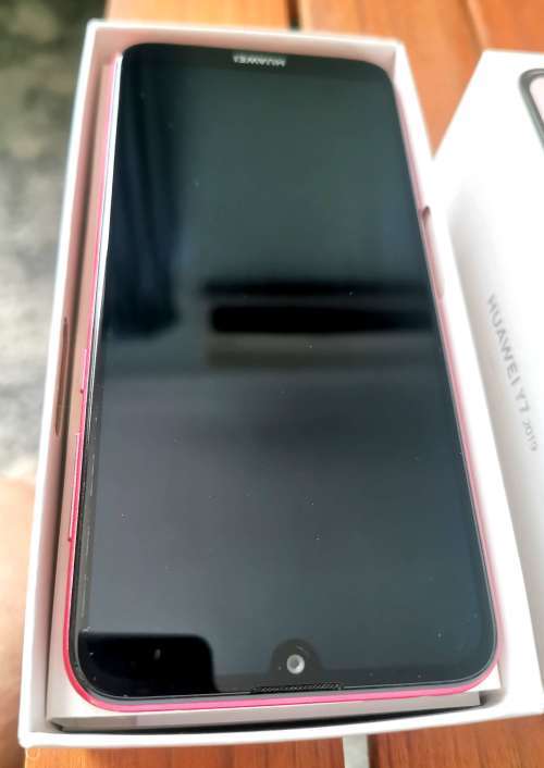 Huawei Y7 2019, Dual Sim, 32GB, 3GB RAM top condition