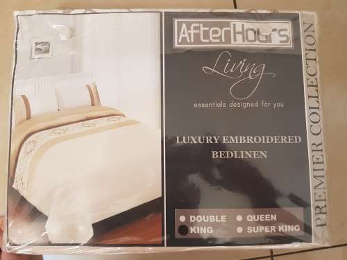After Hours Luxury Duvet Cover King
