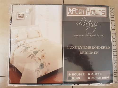 After Hours Luxury Duvet Cover King