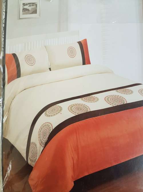 After Hours Luxury Duvet Cover Queen