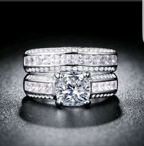 Gorgeous Woman 2.95ct White Sapphire 925 Silver Wedding Ring- Size 8 (Q)