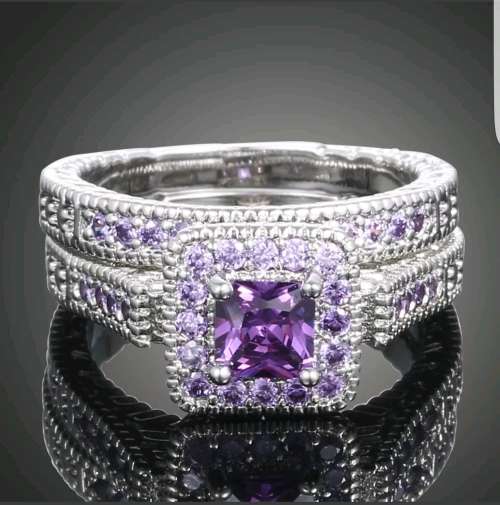 BEAUTIFUL PRINCESS CUT 10K WHITE GOLD FILLED AMETHYST 2PC WEDDING RING SIZE 6 (M)